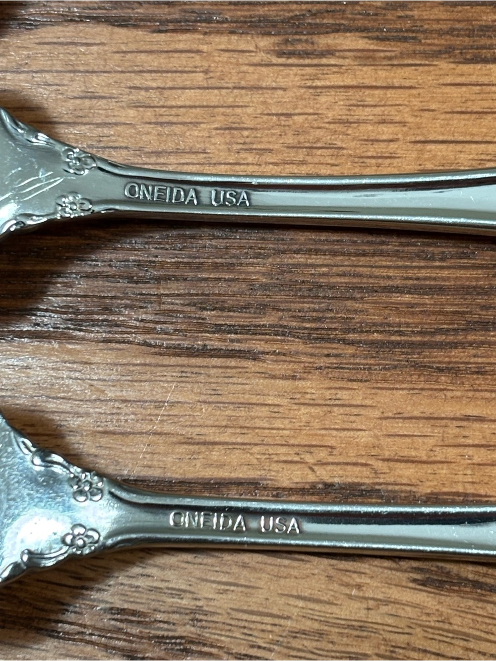 ONEIDA Stainless Flatware 5 Piece Place Setting Dover Pattern Lot B - Picture 4 of 7